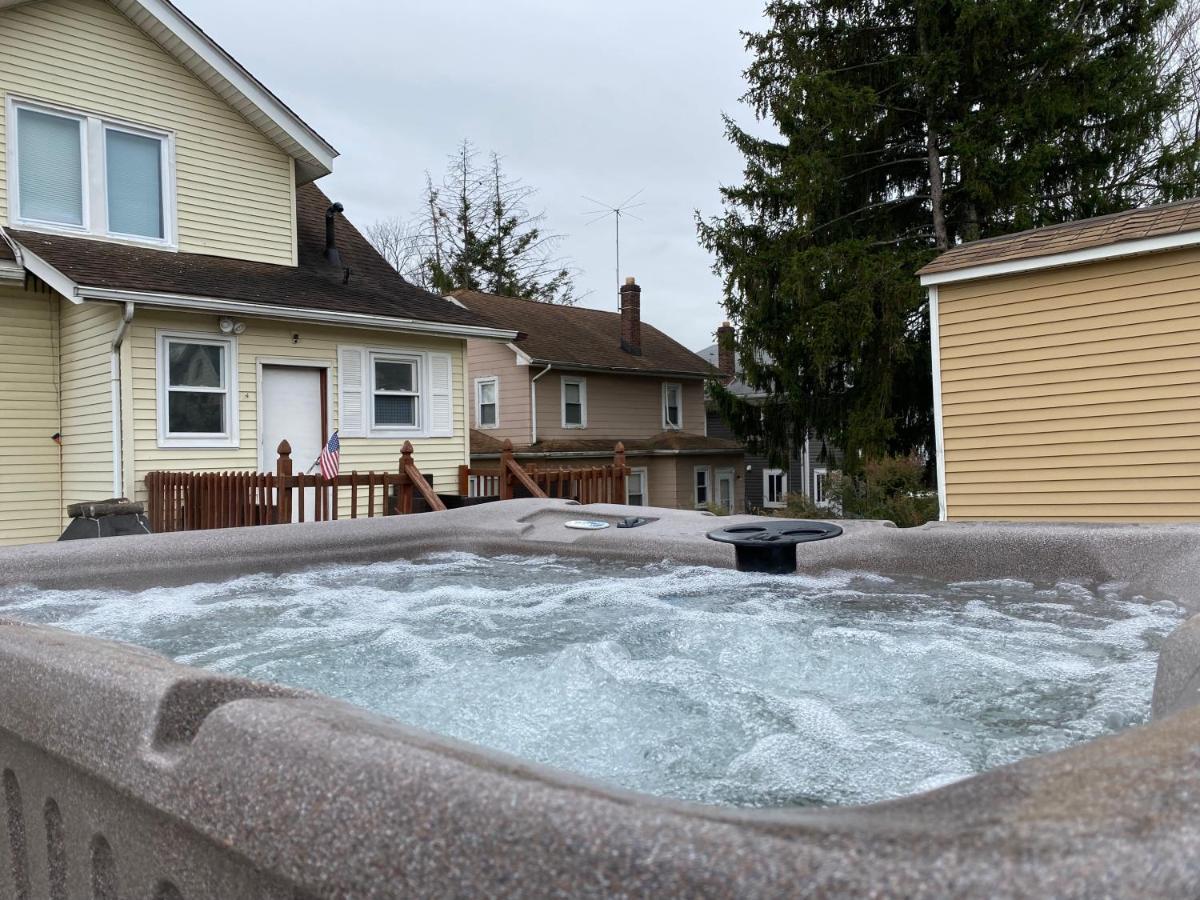 Best Ewr Airport Studio-Hot Tub-Free Parking Hillside Kültér fotó